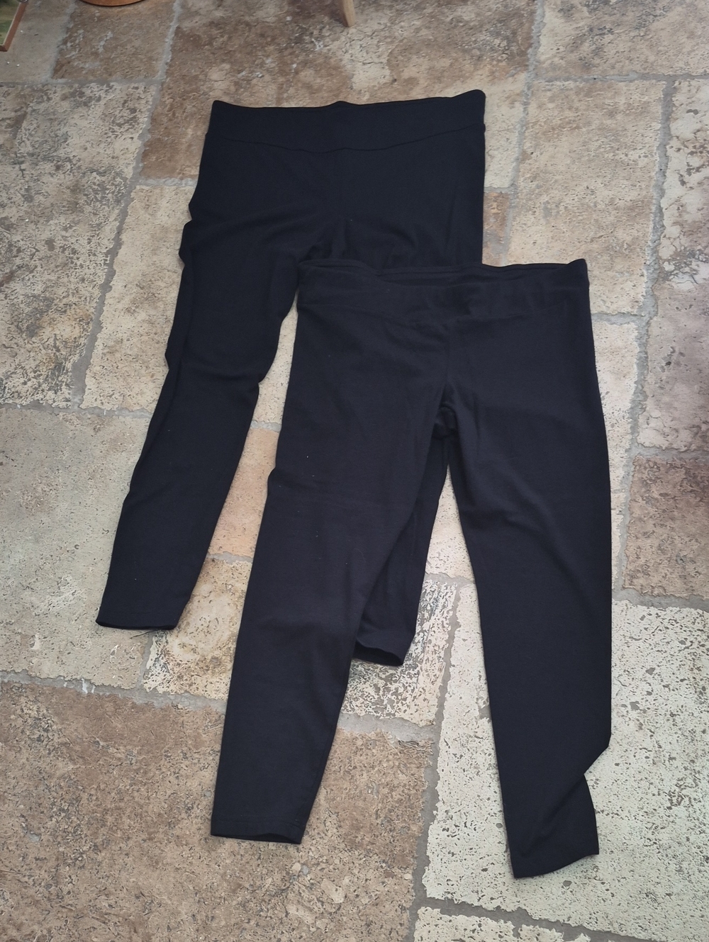 2 Pairs Time and Tru BlackLeggings Duo